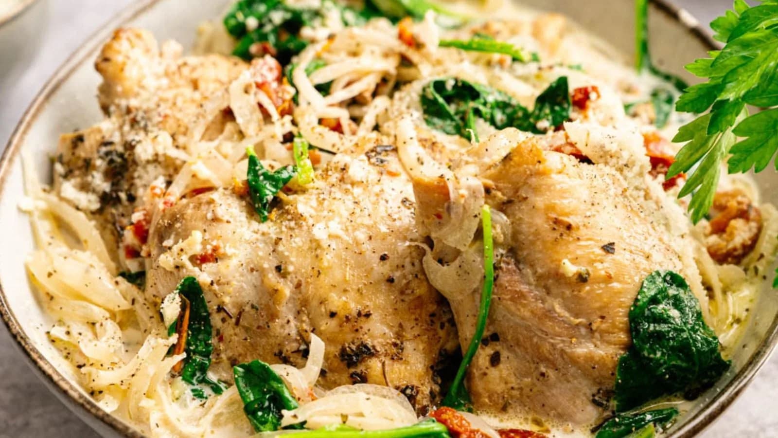 Slow Cooker Chicken Thighs