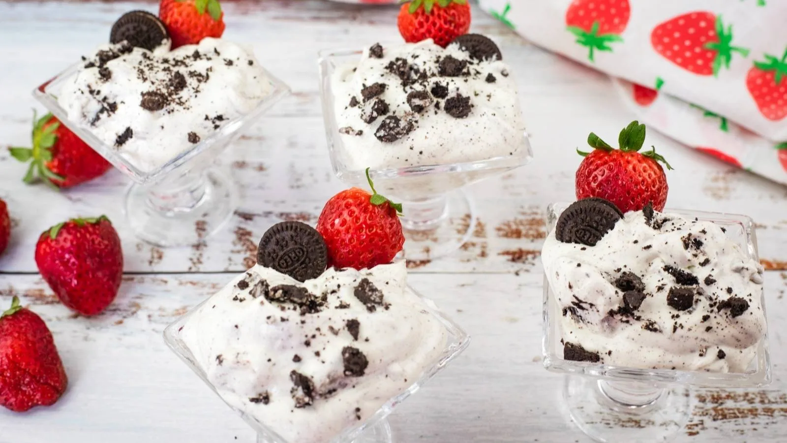 No-Bake Oreo Fluff Dessert