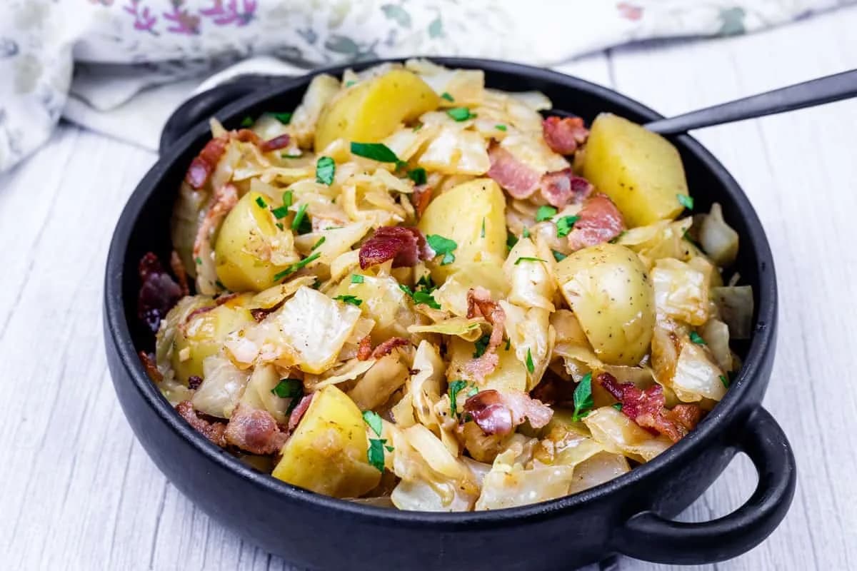 Cabbage & Potatoes with Bacon