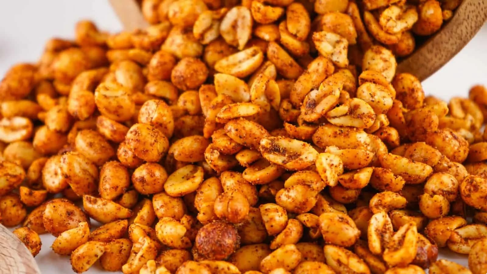 Stove Top Boiled Peanuts