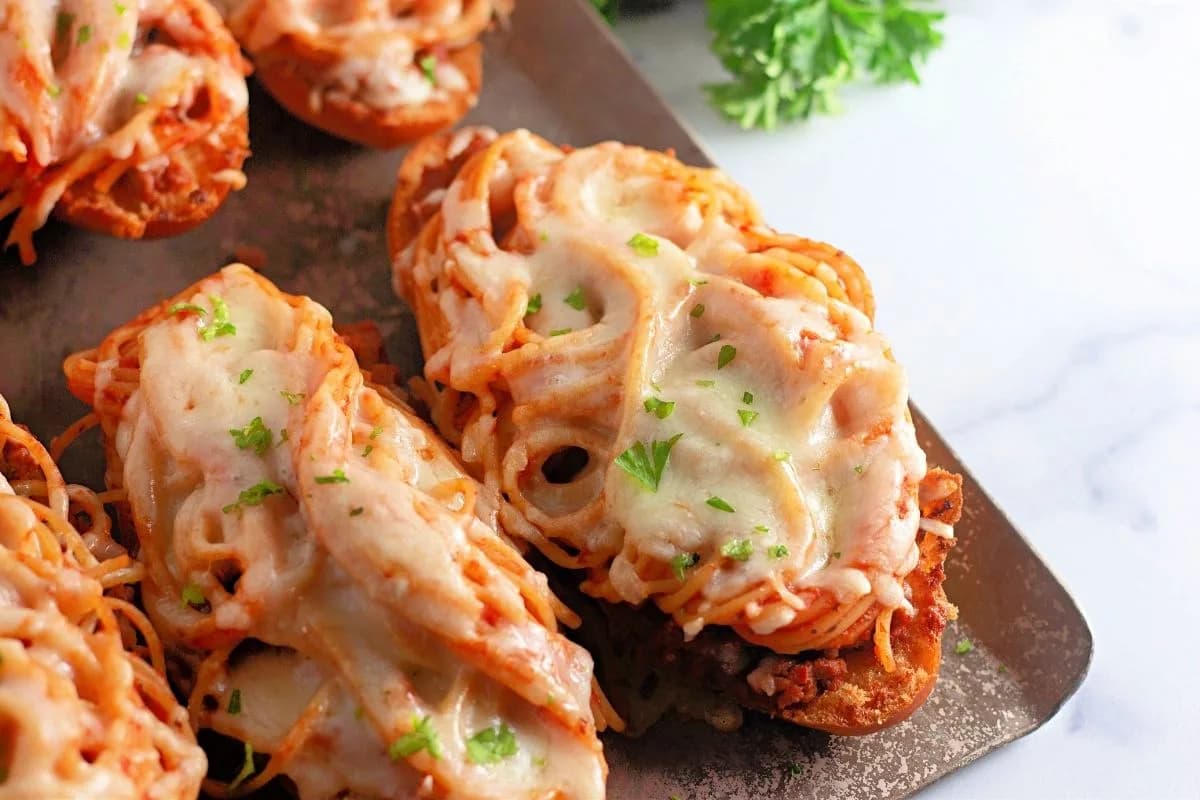 Spaghetti Bread