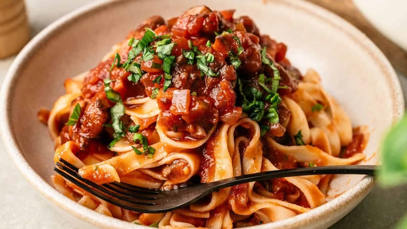 Mushroom Bolognese
