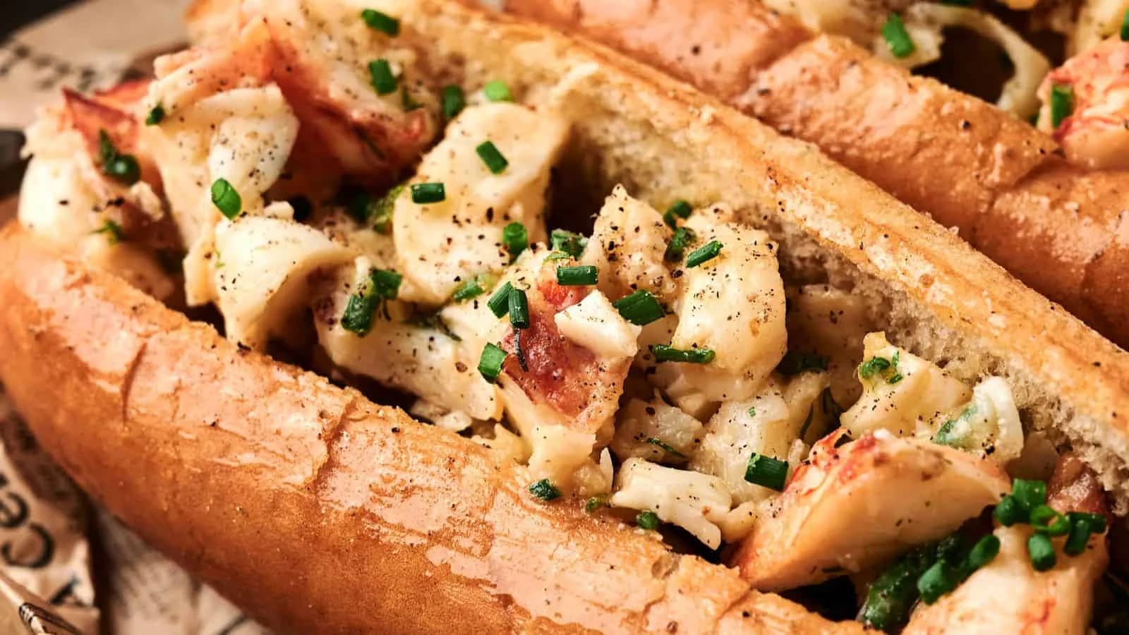 Air Fryer Lobster Roll