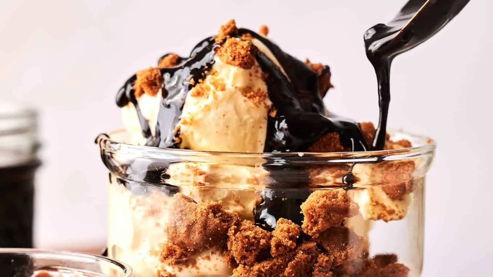 Hot Fudge Sundae