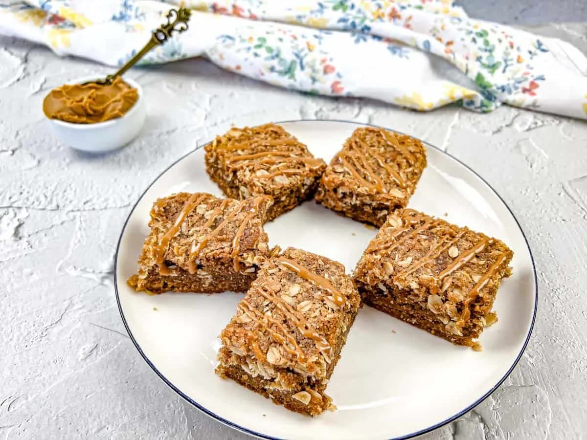 Biscoff Cookie Butter Streusel Bars