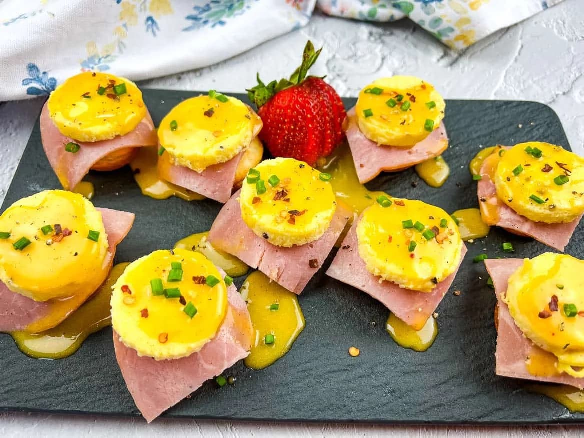 Eggs Benedict Bites
