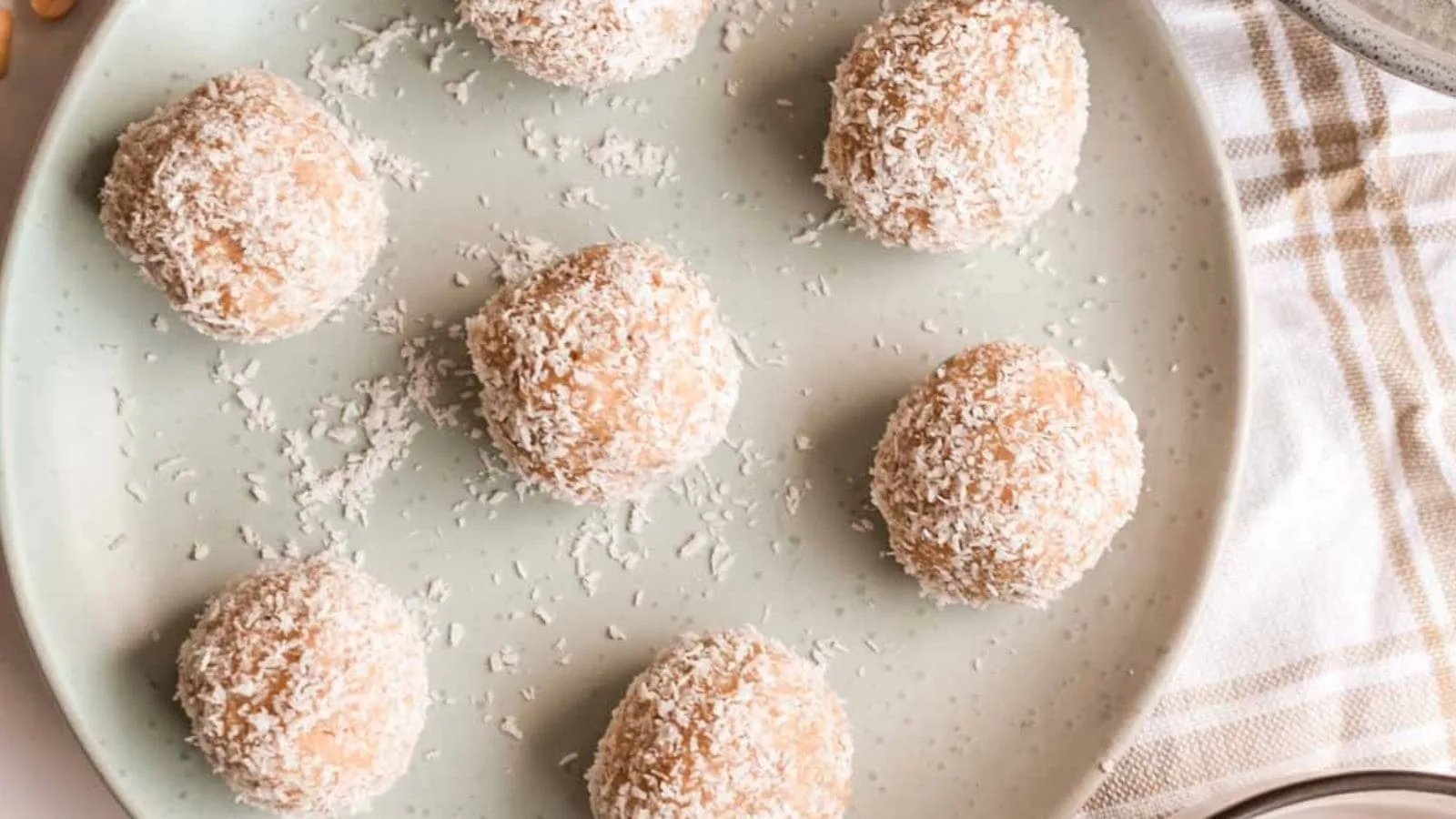 Peanut Butter Bliss Balls - Naturally Vegan & Gluten-Free