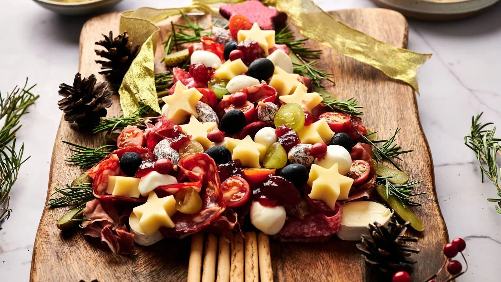 Christmas Tree Charcuterie Board