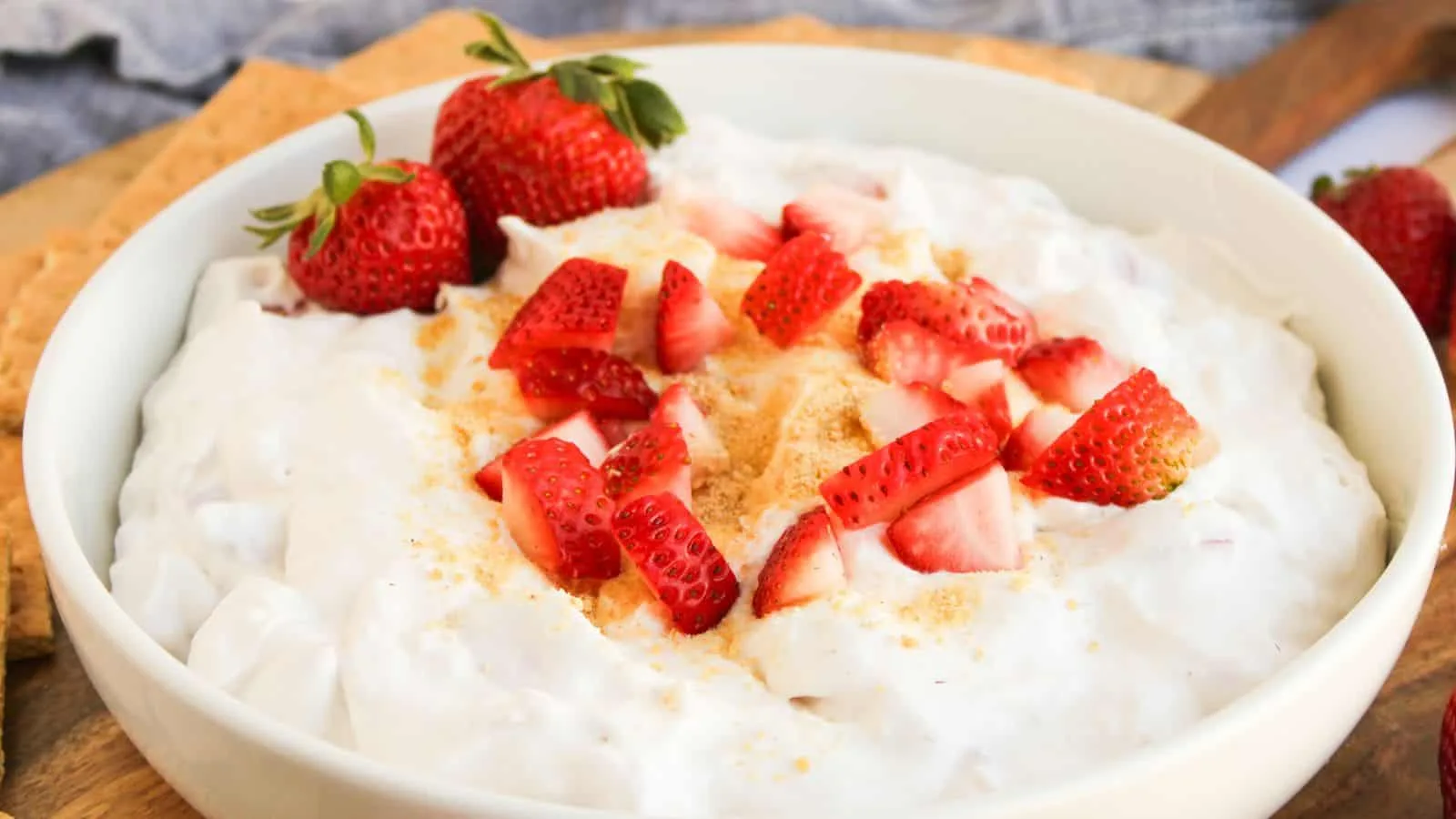 Strawberry Cheesecake Dip