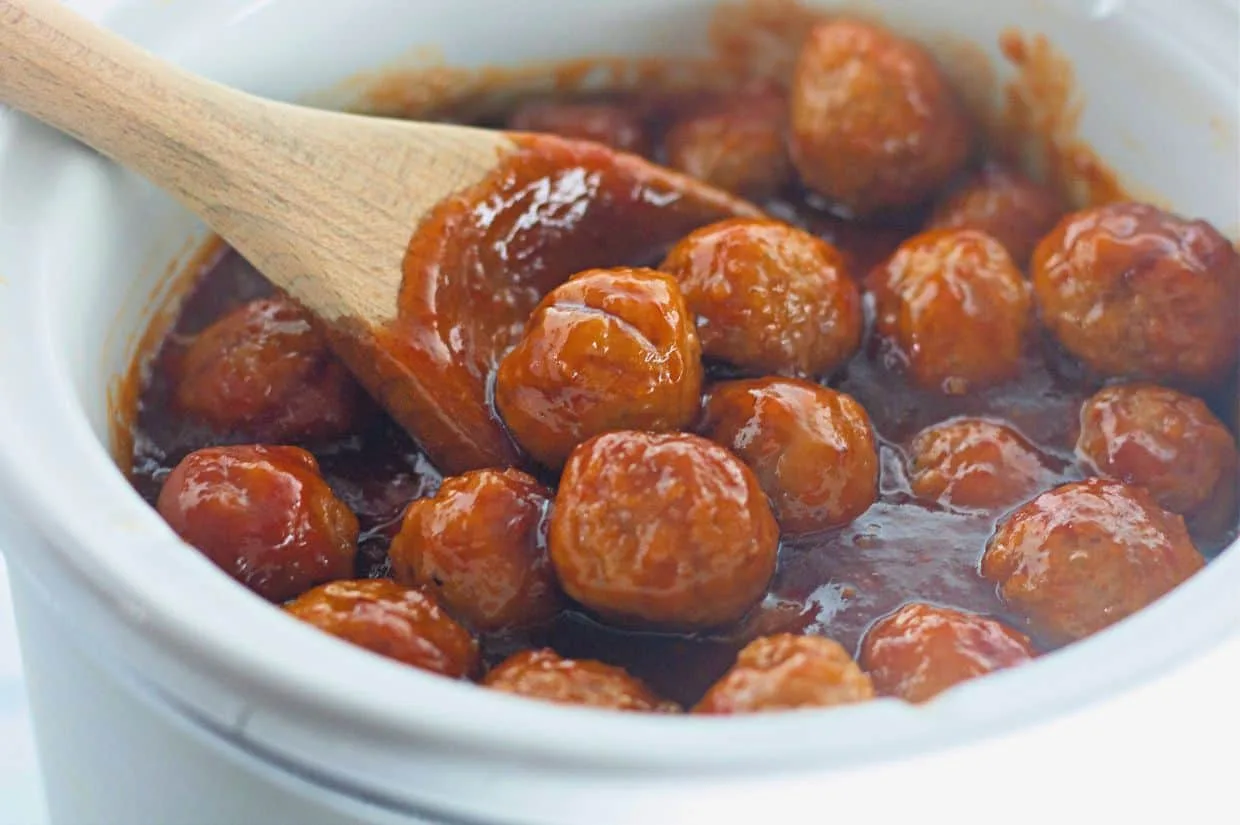 Slow Cooker Honey-Garlic Meatballs