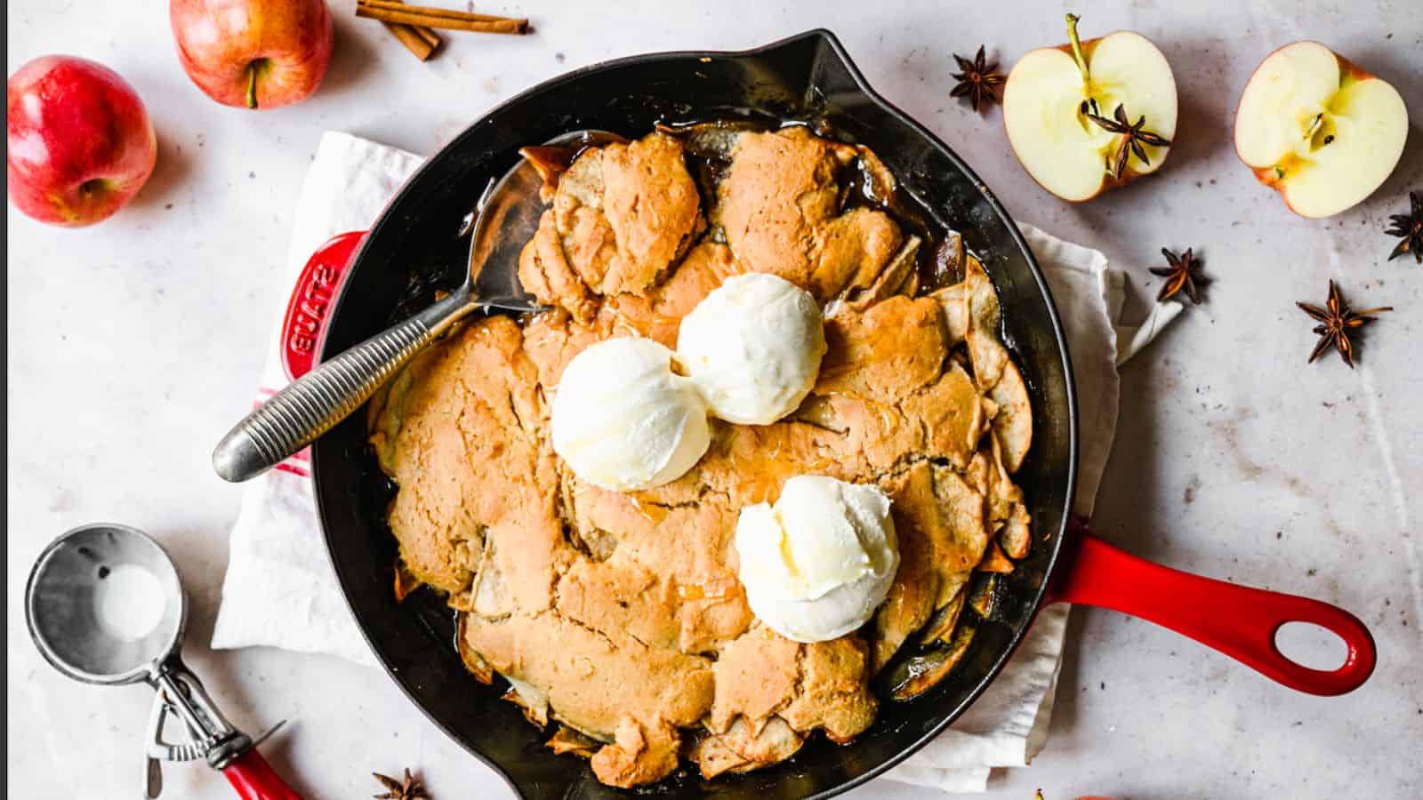 Overhead view of apple cobbler in skillet.