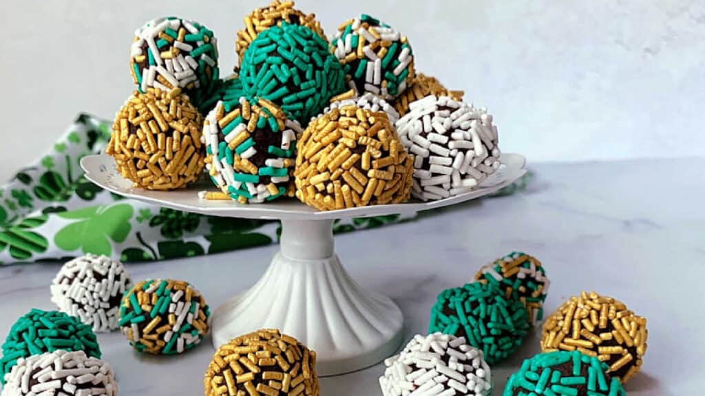 St patrick's day chocolate truffles.