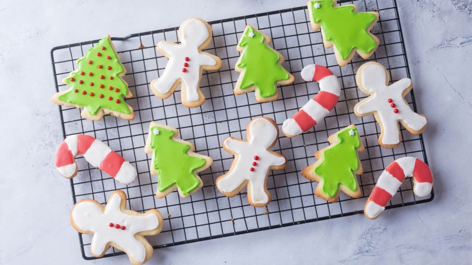 17 Easy LastMinute Cookies for a Magical Christmas Treat!