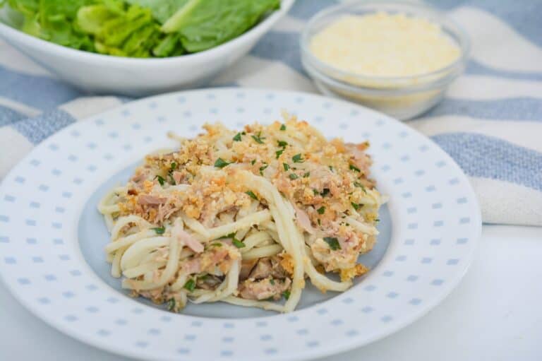 A plate of tuna casserole.