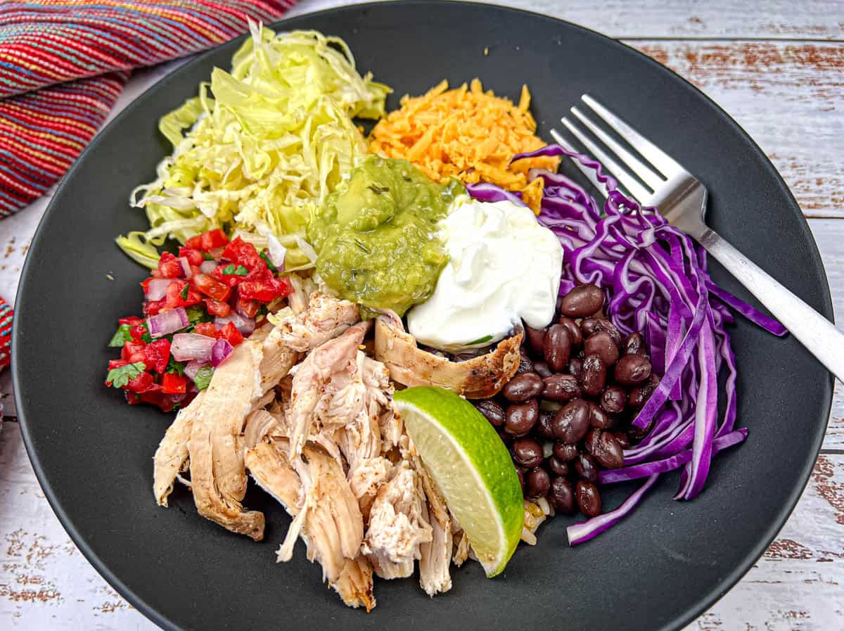 A plate of Taco Bell Cantina Chicken Bowl.